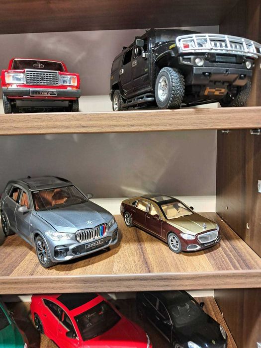 Метални хоби колички различни размери 1/24  1/32 DARENLAND