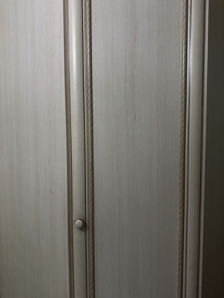 Гарнитур шкаф/комод