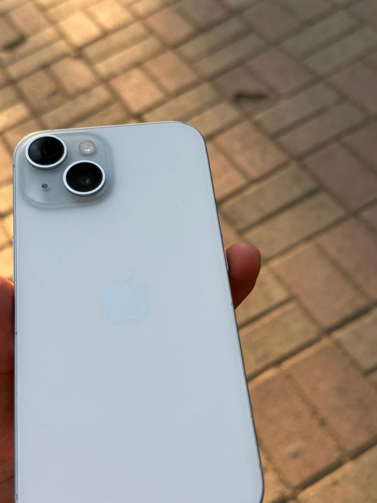 iphone 15 в хорошем сост.