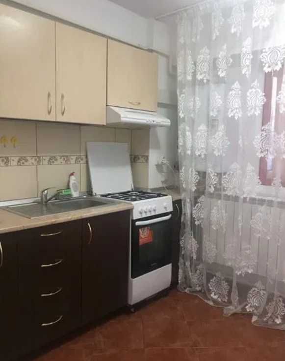 Дава се под наем Едностаен апартамент в Пловдив, Каменица 2 - 40 кв.м за 178.5 € - Снимка #1