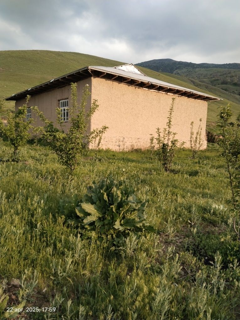 Uy sotiladi 5 xonali
