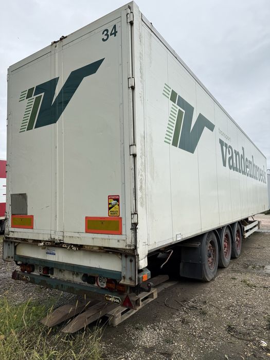 Semiremorca frigorifica si duba inchisa