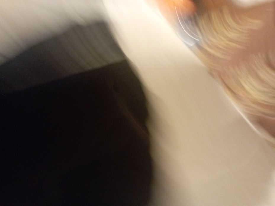 Vând geacă impermeabilă sport