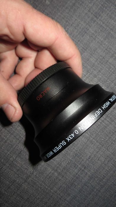 Комплект Canon с три обектива, филтри и две чанти