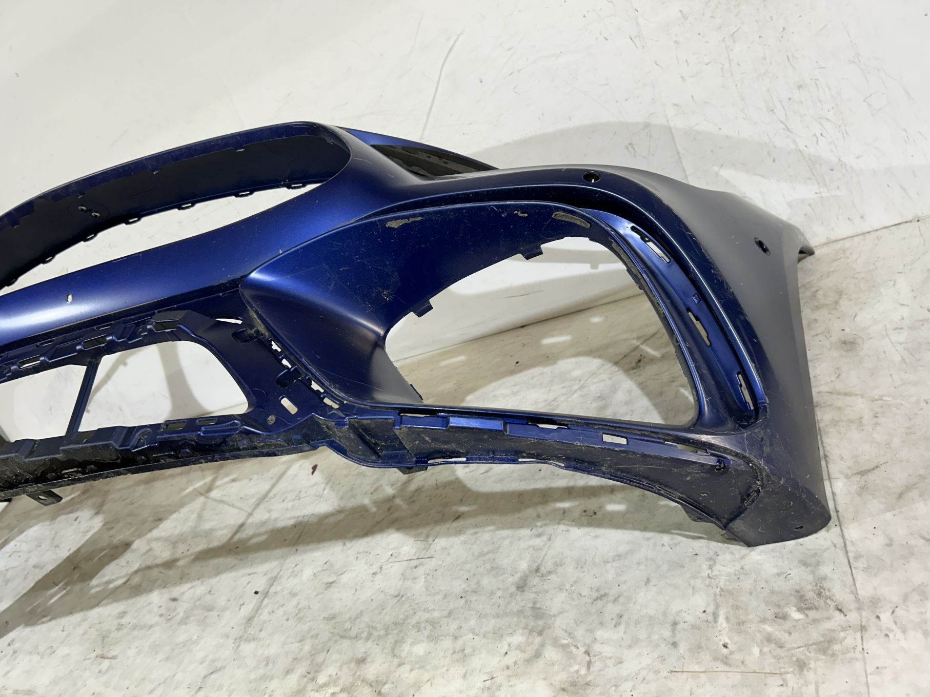 Bara fata Mercedes GT AMG Coupe, 4 usi, 2020, 2021, 2022, 2023, cod origine OE A2908850900.