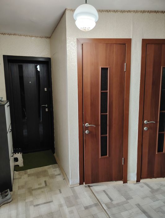 Меняю 3х комнатную на 2-х и 1-но комнатную