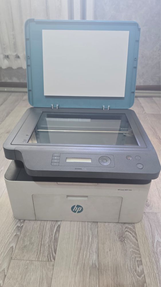 Срочно продам Принтер б/у