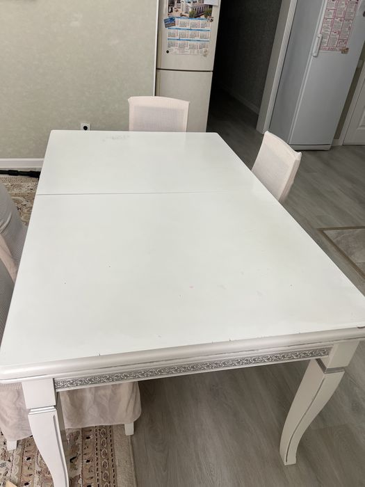 Продам стол раздвижной 160/230