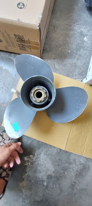 Винт, пропелер, витло за Evinrude,  Mercury,  Suzuki,  Honda 4 модела