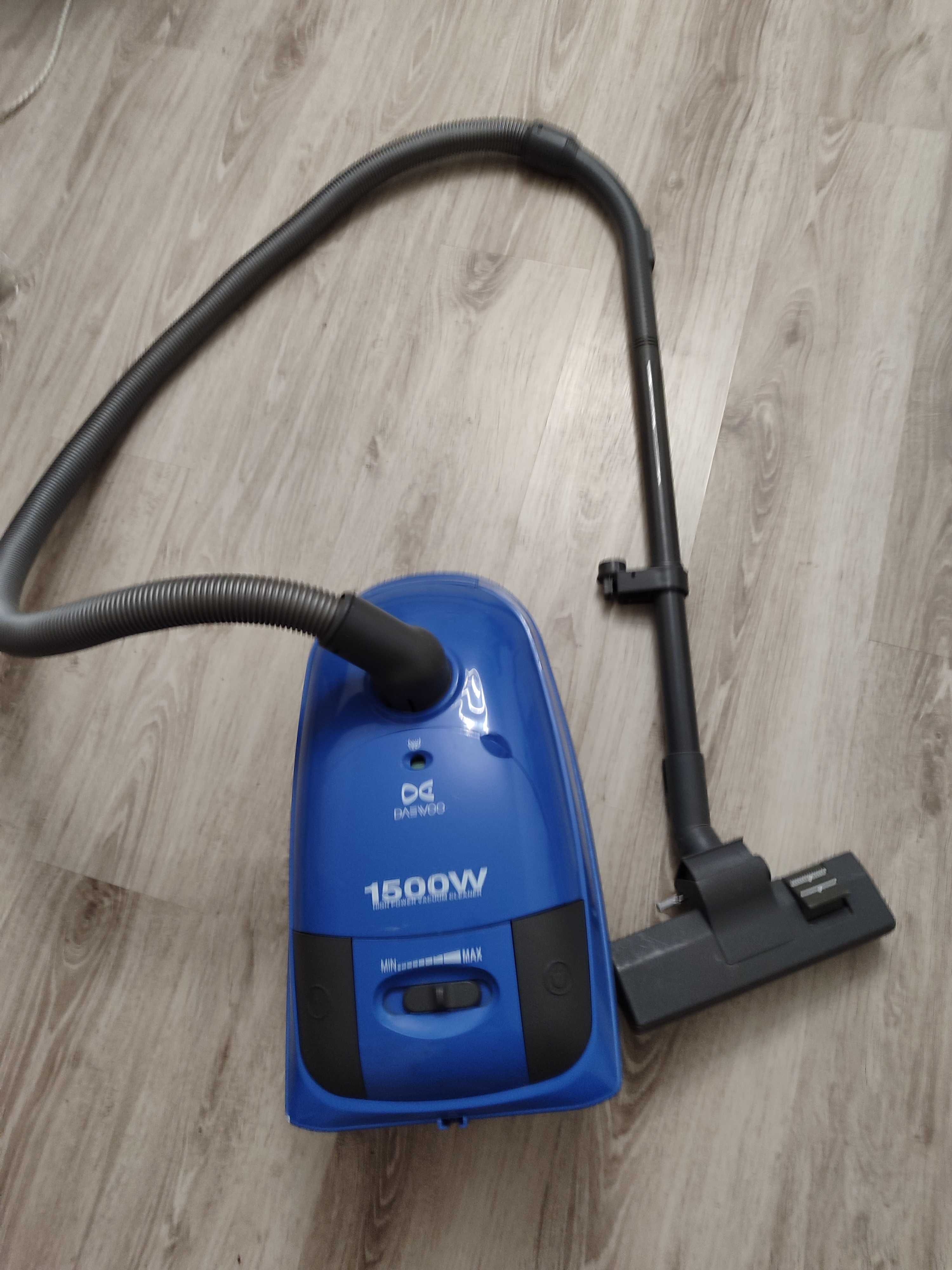 Продам пылесос  1500W