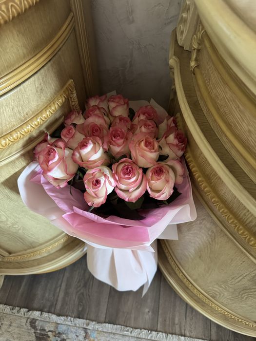 Цветы розы букет