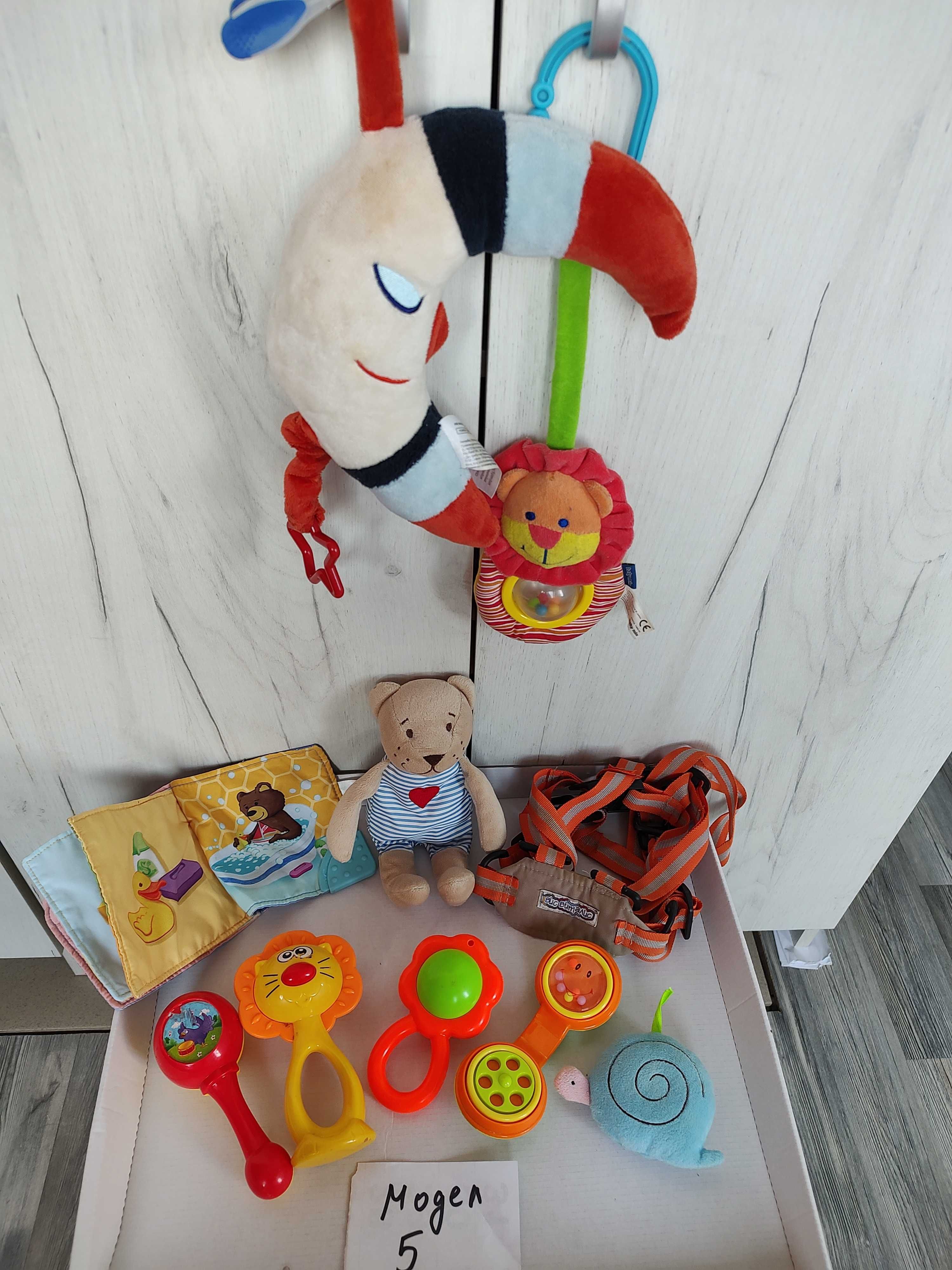 Бебешки играчки, дрънкалки, музикални играчки