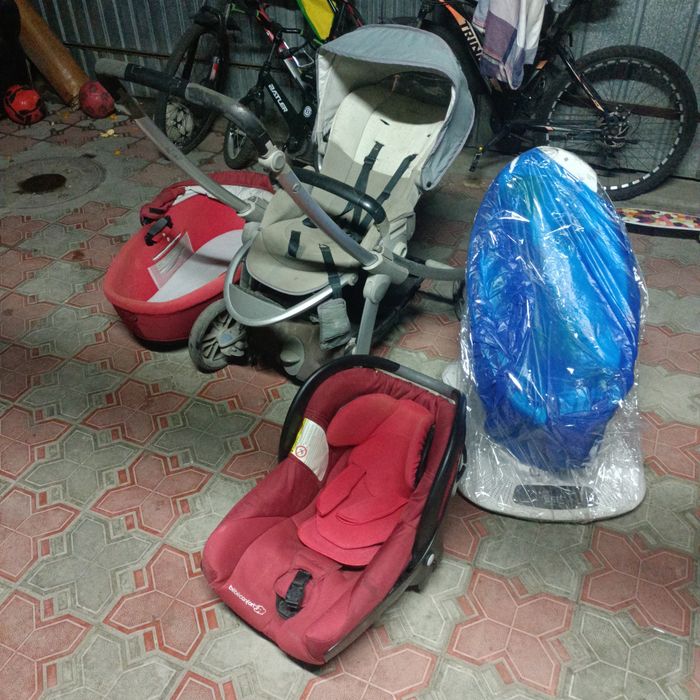 Продам коляску 3в1