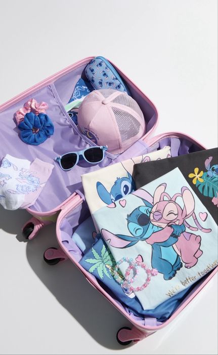 Нов Детски куфар с колелца Stitch и комплект органайзери Стич