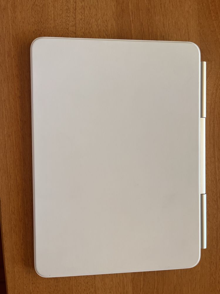 Apple Magic Keyboatd for iPad Air 11’ m2