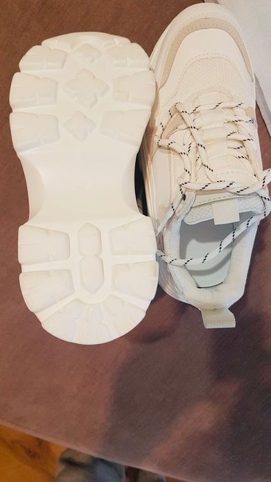 Skeakers marime 35-36