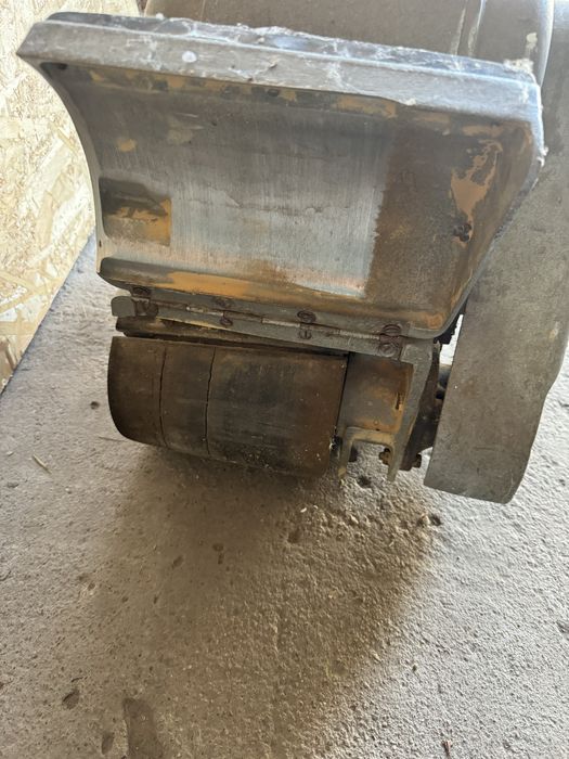 Vand masina raschetat parchet