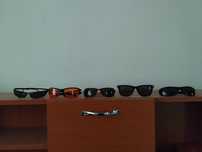 Vînd 5 perechi de ochelari de protecție solară soare
