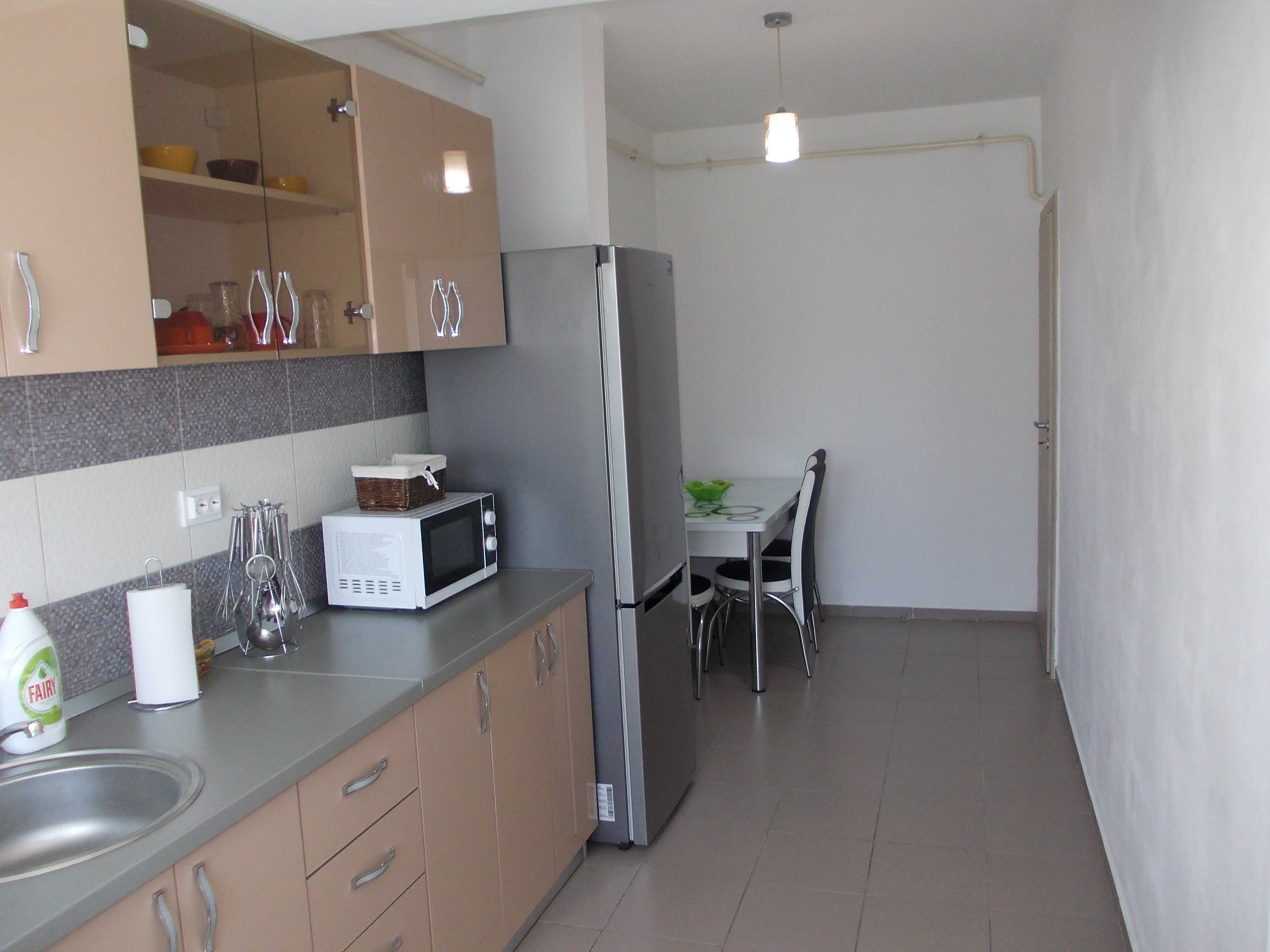 Inchiriez apartament de lux, merita vazut