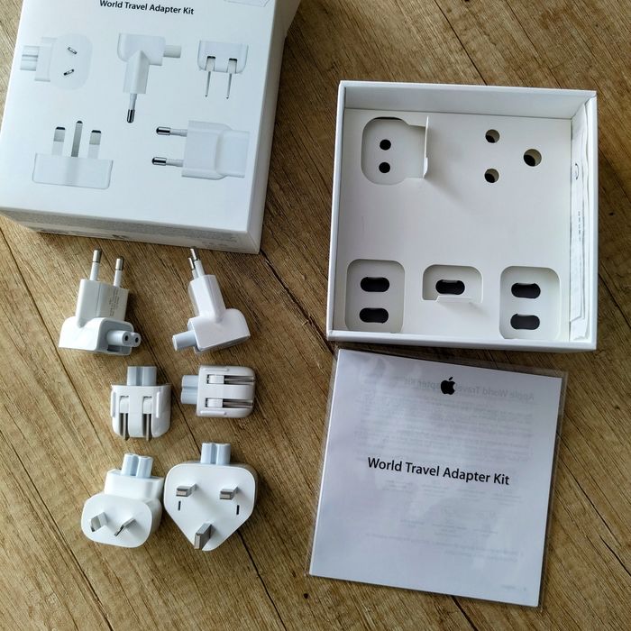 Adaptor de prize Apple, per bucata - World Travel Adapter Kit
