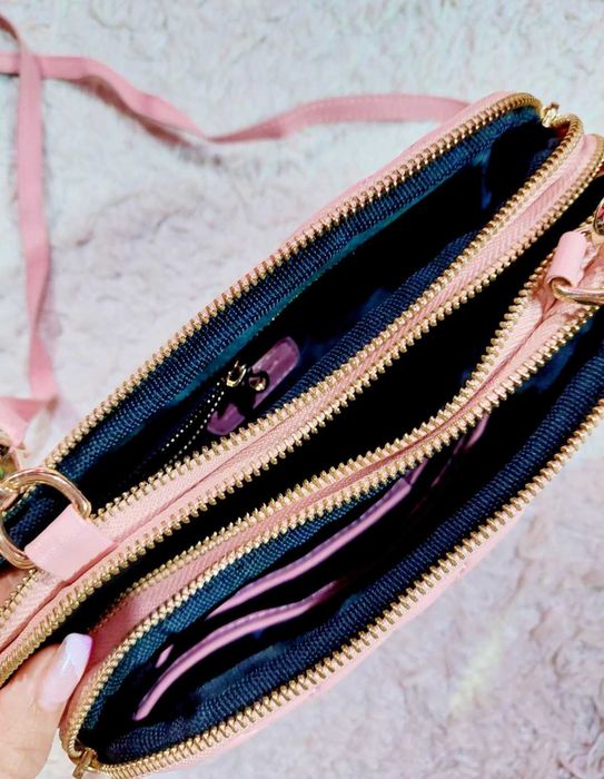 Розова, кожена чанта