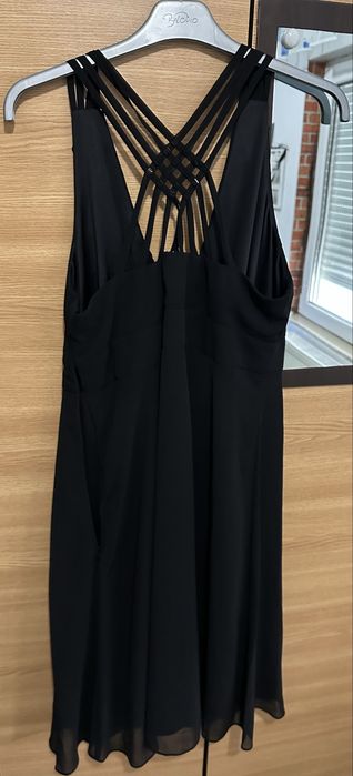 Rochie neagra cu bretele