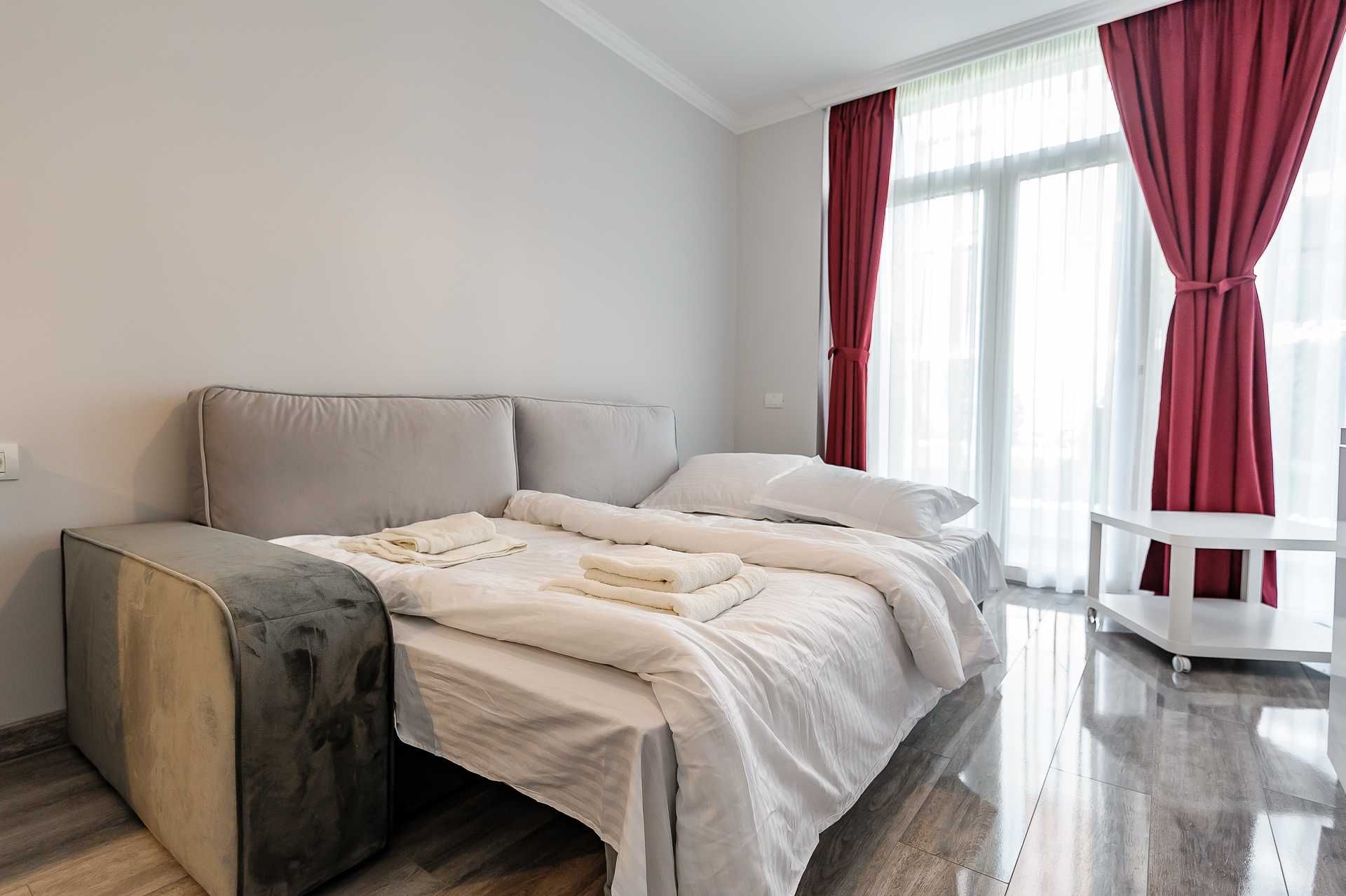Inchiriez apartament 3 camere Arad Plaza