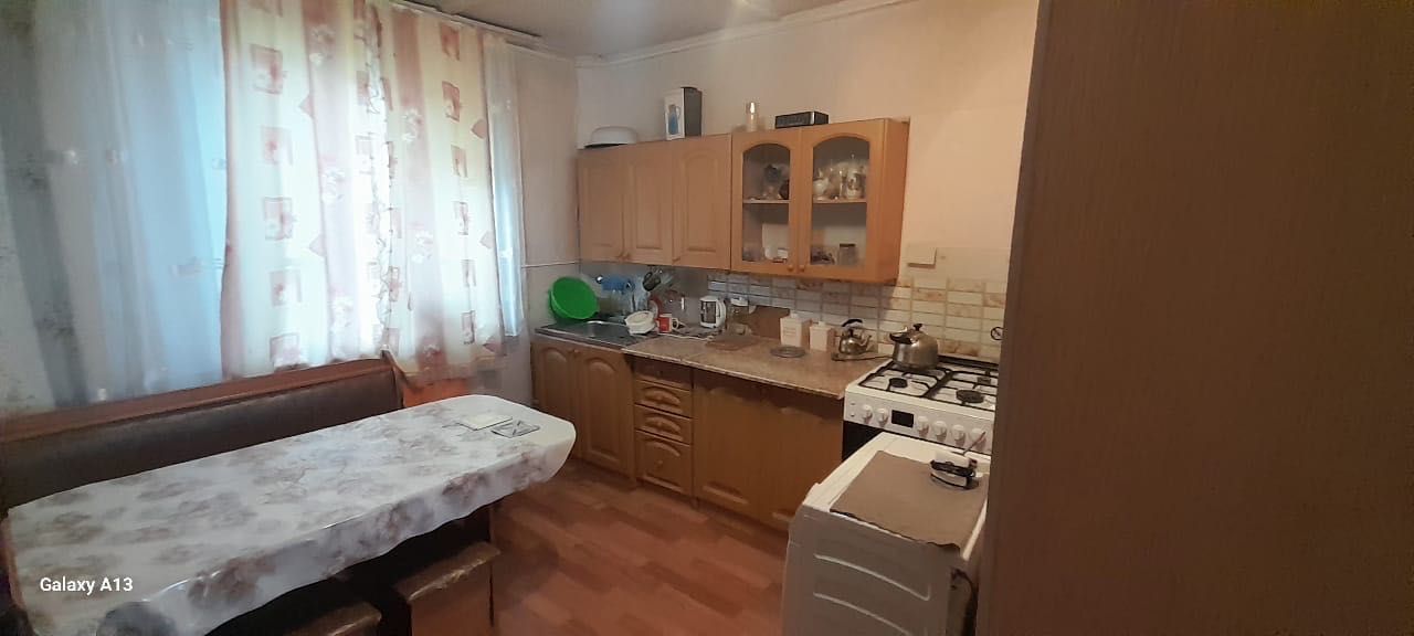Продам дом в районе карьера