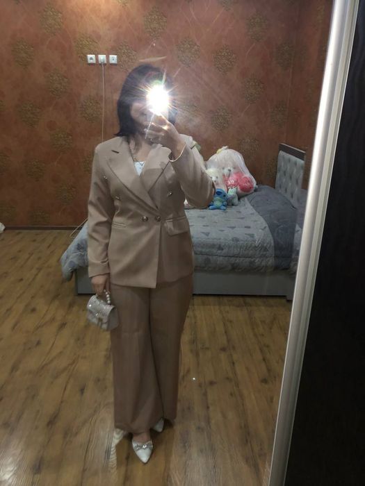 Kastyum shim ayollar uchun