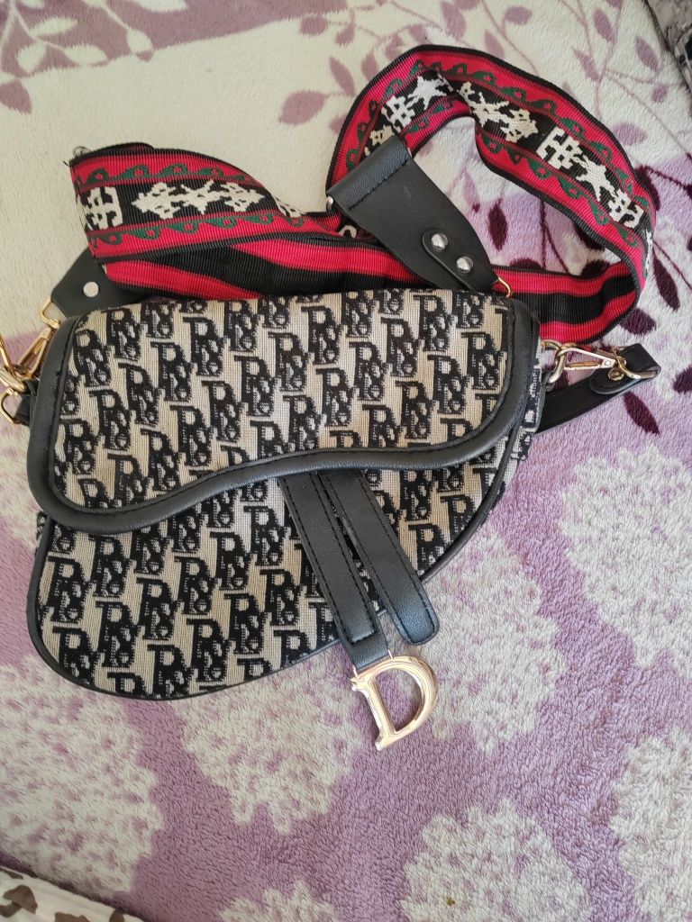 Продам Женскую сумку