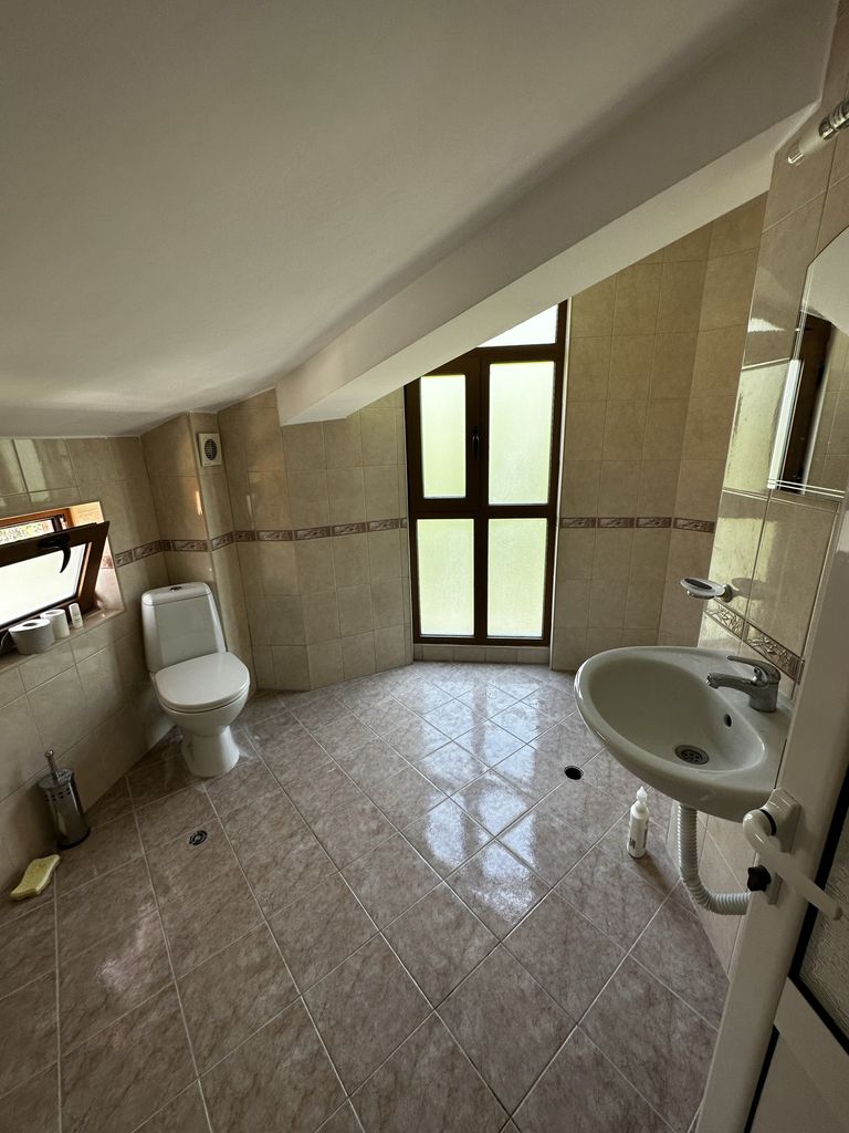 Продава се Етаж от къща в Свети Влас - 192 кв.м за 1068 €/кв.м - Снимка #13