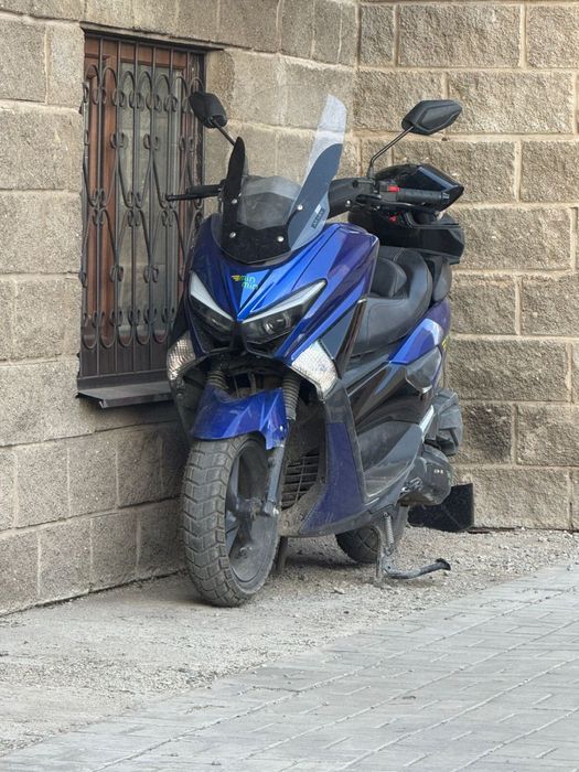 Продам макси скутер срочно в зорошем состоянии