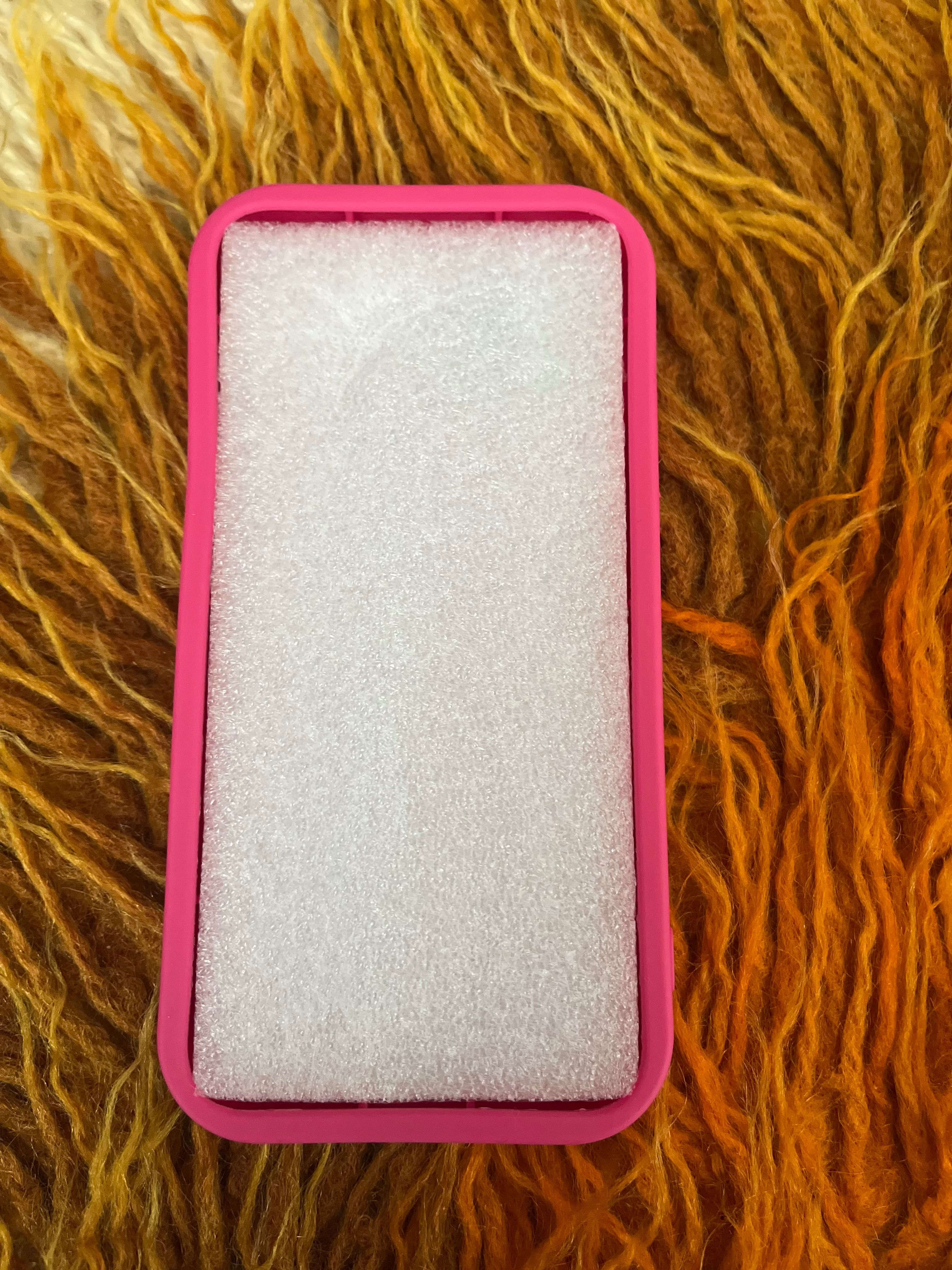 Калъфи за iPhone 11