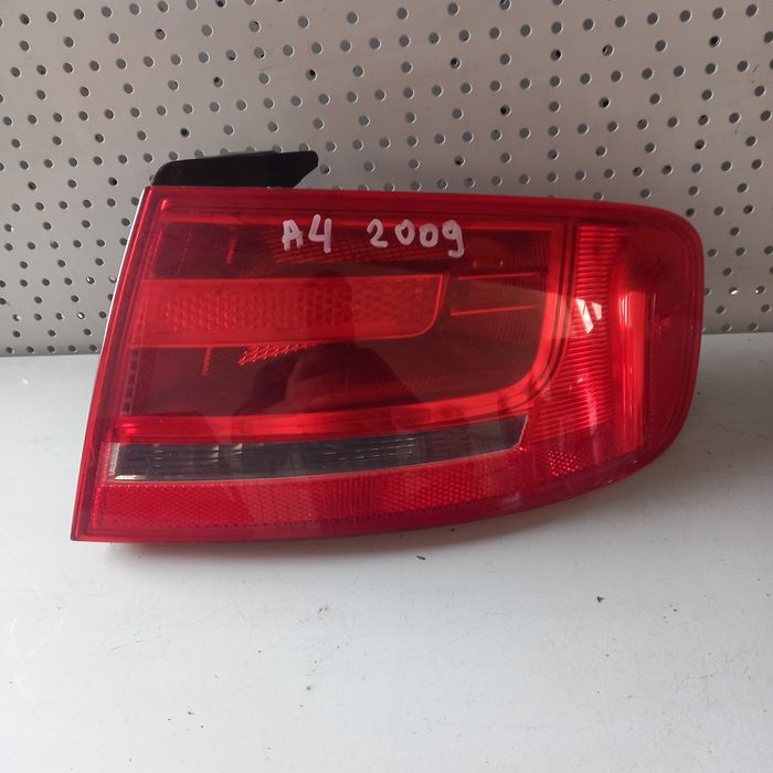 Стоп Audi A4 2009