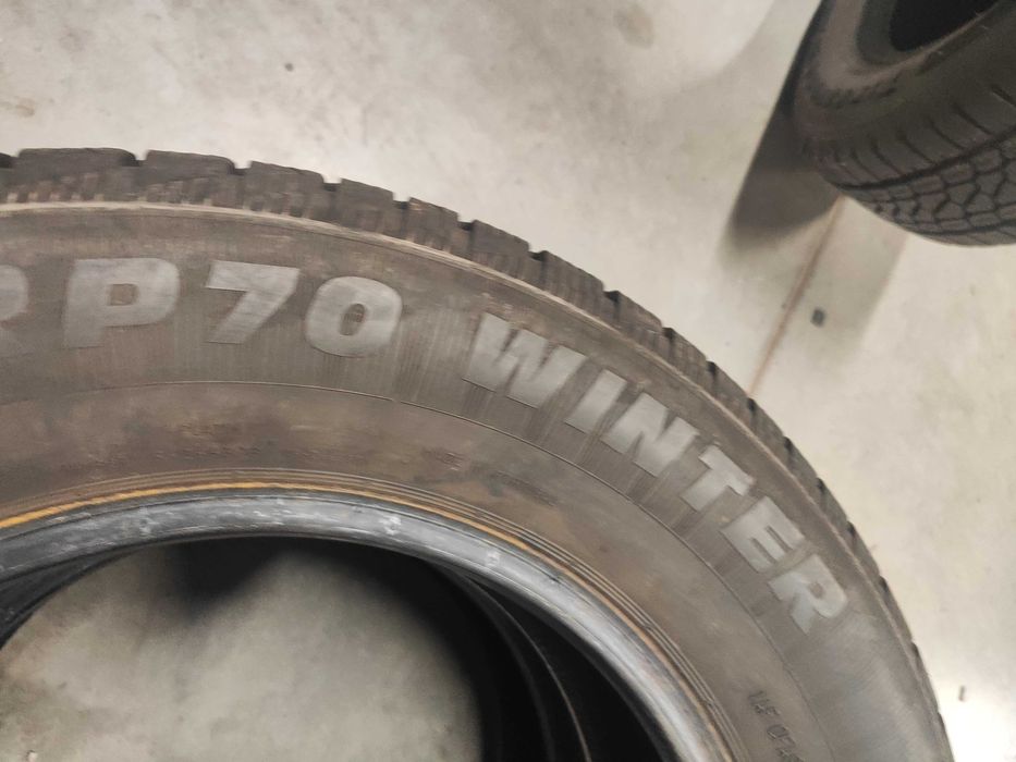 2бр.зимни гуми 215/65/16 Platin