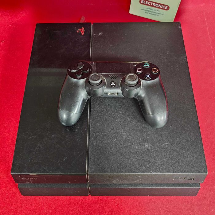 ( B32153.1 /Ag28 Doi Baieti ) Consola PS4 Slim 1 TB / Garantie 2 ani !
