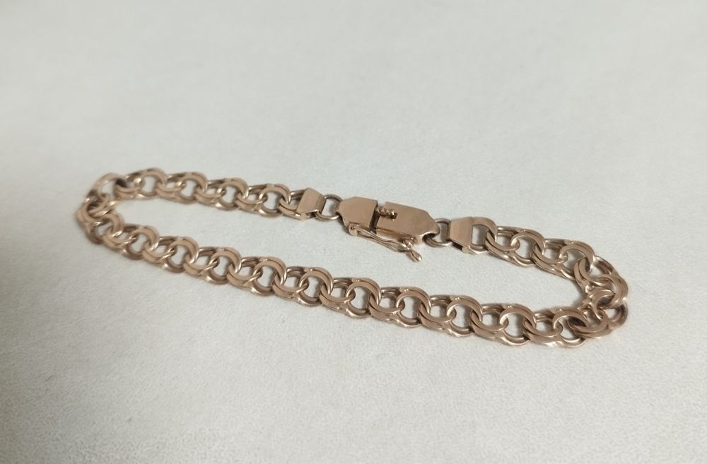 Золотой браслет 10г. 19см