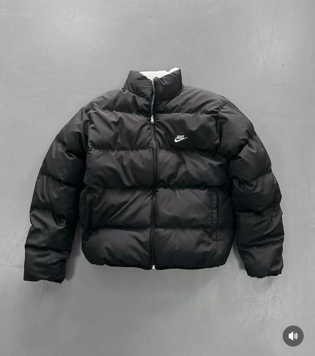 Мъжко яке Nike двулицево с каракул