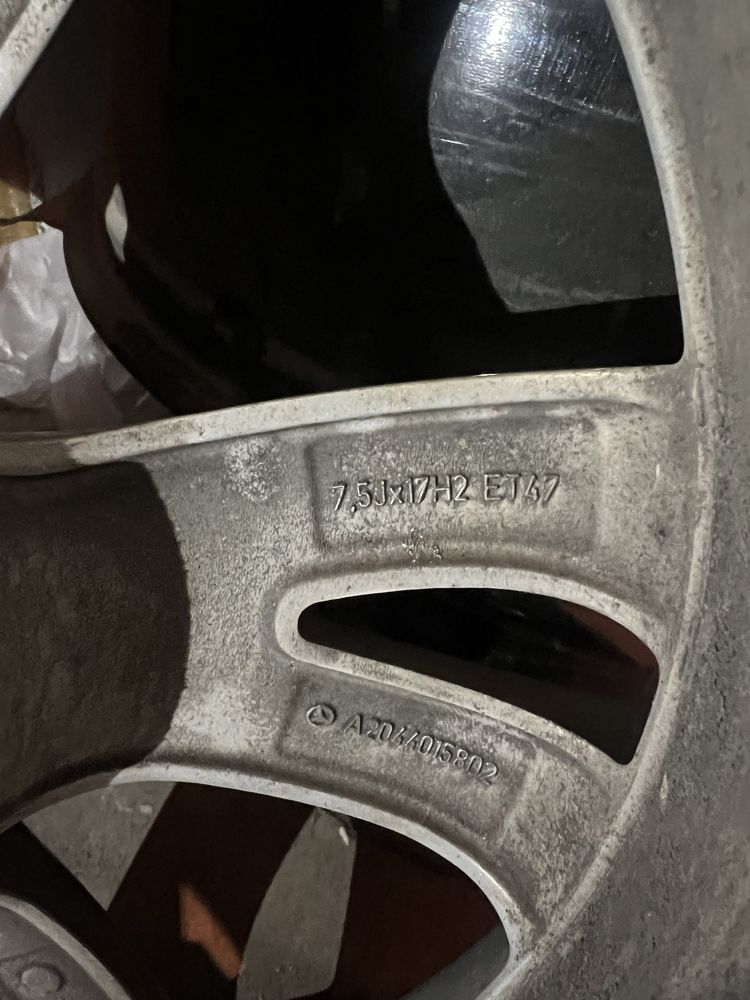 Оригинални джанти със зимни гуми Mercedes/Мерцедес 17 цола