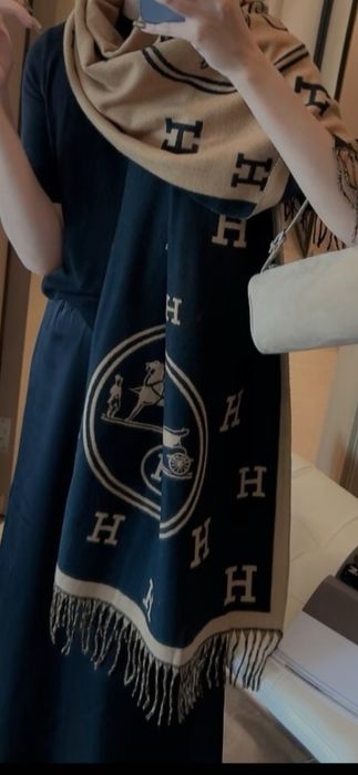 Fular Hermes, model 2026