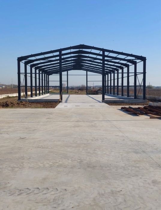 Hala metalica la cheie calitate superioara