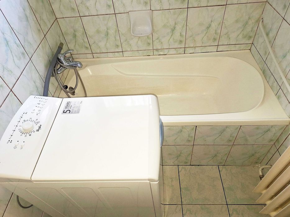 Apartament parter 3 camere decomandat - Traian - str Grigore Procopiu