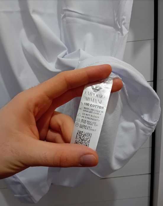 Чисто нова оригинална тениска Armani