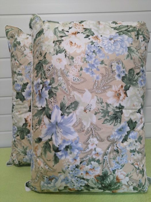 Perne cu fulgi de gasca