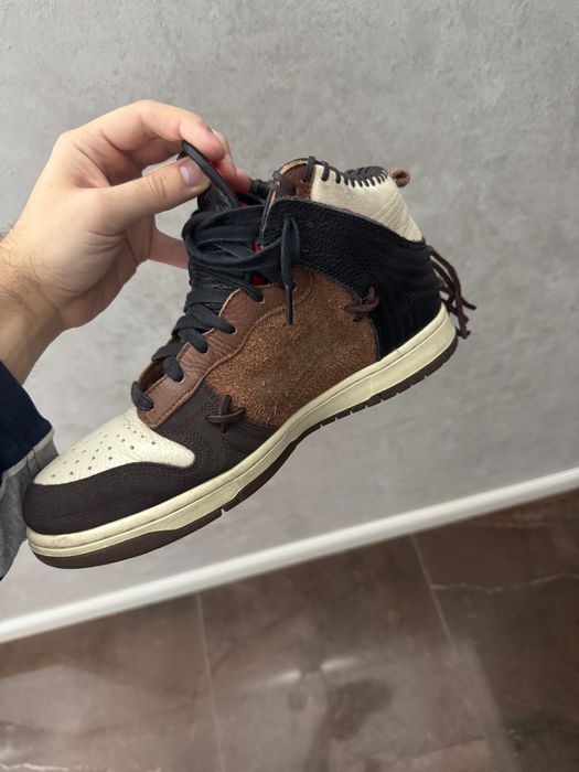 Vand Nike Dunk High Bodega Legend