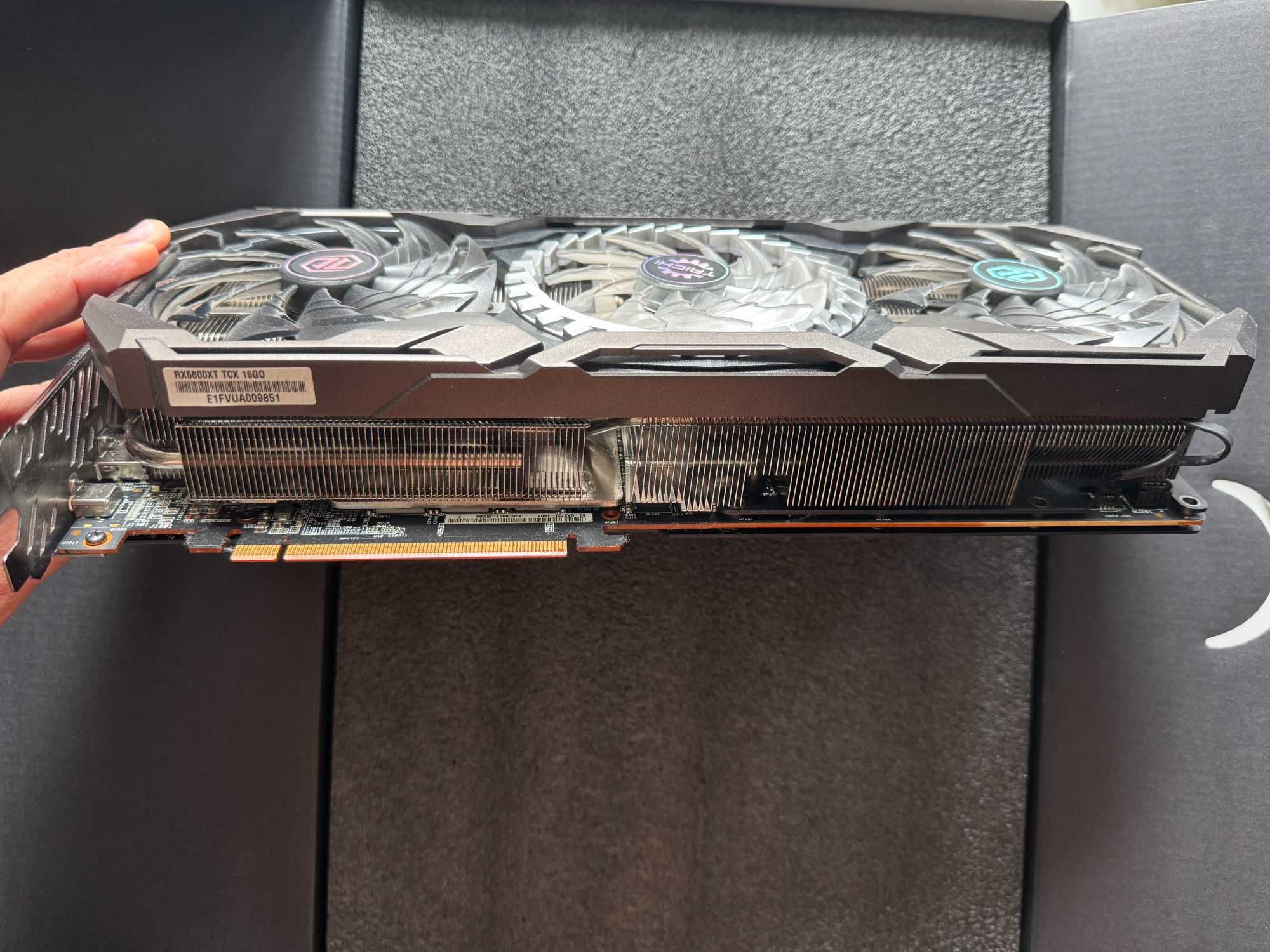 ASRock AMD Radeon 6800XT Taichi