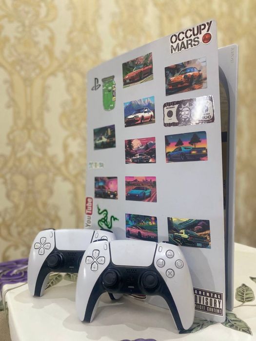 PlayStation 5 +2 Dualsense