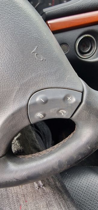 волан за Mercedes