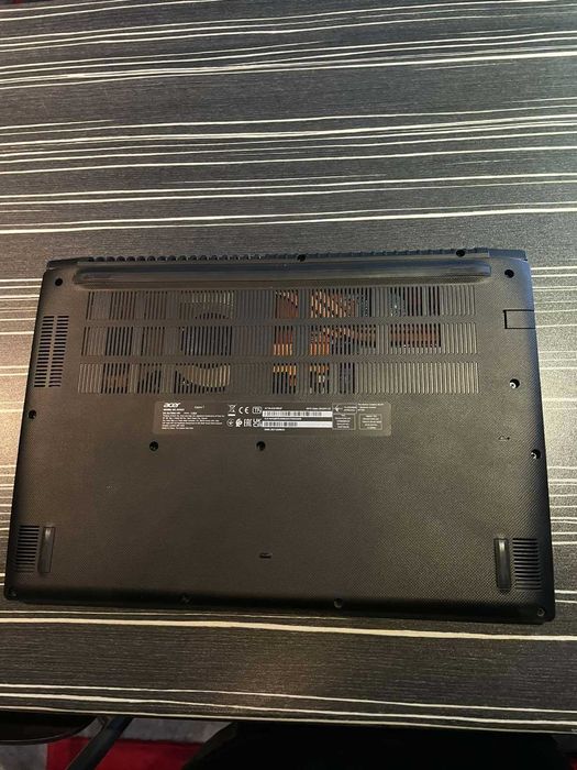 Acer Aspire 7 A715-42G