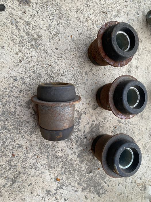 Vand piese noi Lada 1300 1200 1500